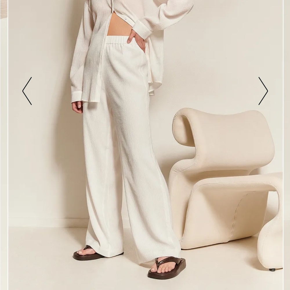 NA-KD Structured Loose Pants Size Small